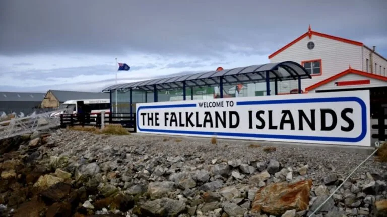 Israeli Advocates Direct Talks Between Britain and Argentina Over Falkland Islands Sovereignty