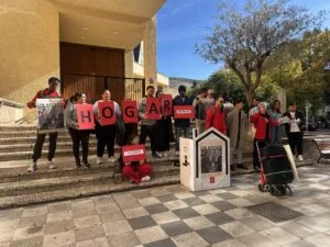 The rent crisis hinders working families’ ability to secure independent housing in Cuenca, Ecuador