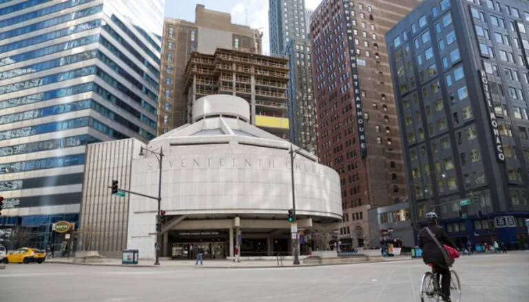 Seventeenth Church of Christ, Scientist Maintains Prime Chicago Real Estate Despite Small Congregation (Chicago, Illinois)