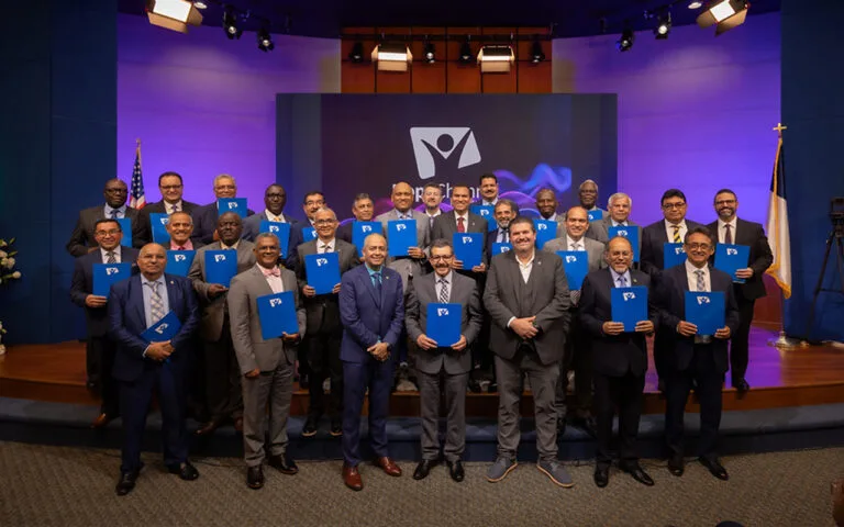 Adventist Leaders Sign Agreement to Expand Media Evangelism Through Hope Channel in Inter-America