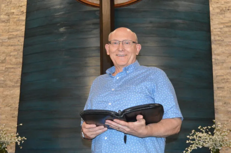 Retiring Pastor Reflects on 40-Year Ministry at Marshall Evangelical Free Church