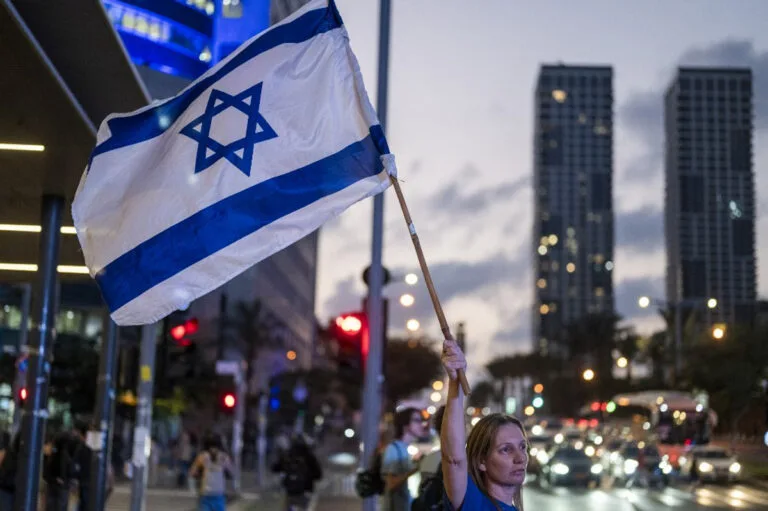 Israel’s Election Focuses on Security, Economy, and Potential Military Cooperation with Ukraine