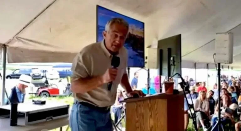 RFK Jr. Labels Amish ‘Control Group’ in Vaccine Debate