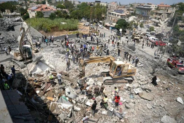 Israel Threatens Further Strikes in Southern Lebanon as U.S. Shifts Responsibility to Hezbollah