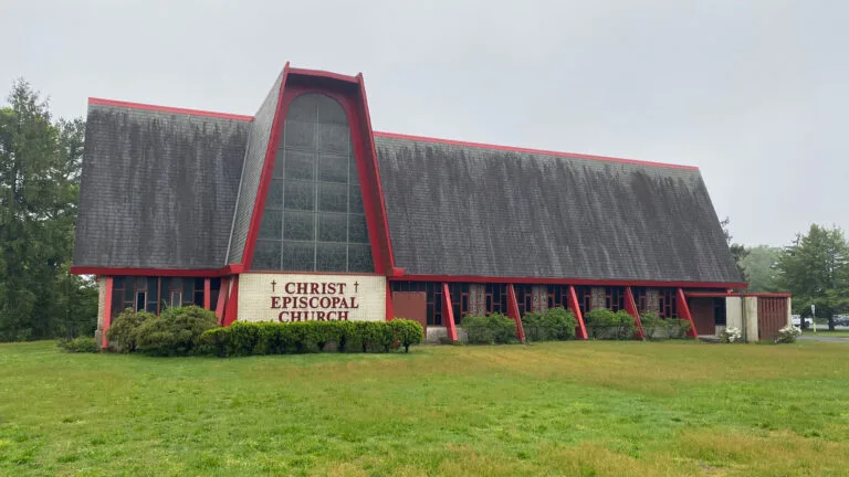Church Property at Center of Homeless Shelter Debate Faces Eminent Domain Threat